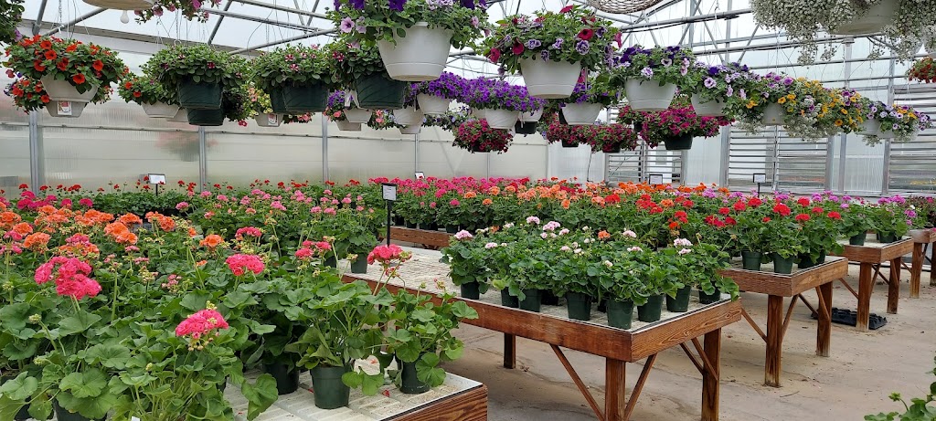 The Gardners Greenhouse | 1122 E 350 S #9596, Monroe, IN 46772 | Phone: (260) 589-2164