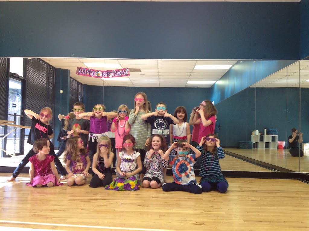 Arts In Motion Dance Academy | 10492 Ridgefield Pkwy, Henrico, VA 23233, USA | Phone: (804) 741-2246