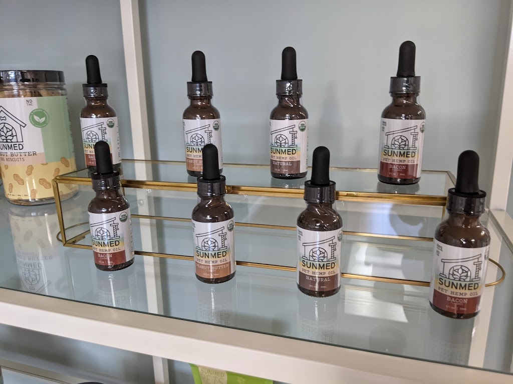 Your CBD Store | SUNMED - Newhall / Santa Clarita, CA | 23120 Lyons Ave #12, Newhall, CA 91321, USA | Phone: (661) 670-8600