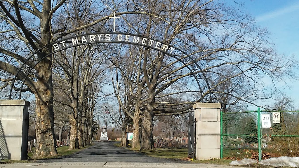 St Marys Cemetery | 4720 E 71st St, Cleveland, OH 44125, USA | Phone: (216) 429-0165