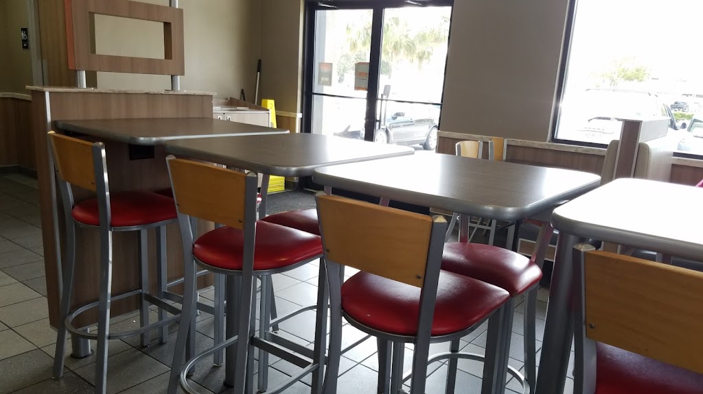 Burger King | 910 Cypress Pkwy, Kissimmee, FL 34759, USA | Phone: (407) 933-8888