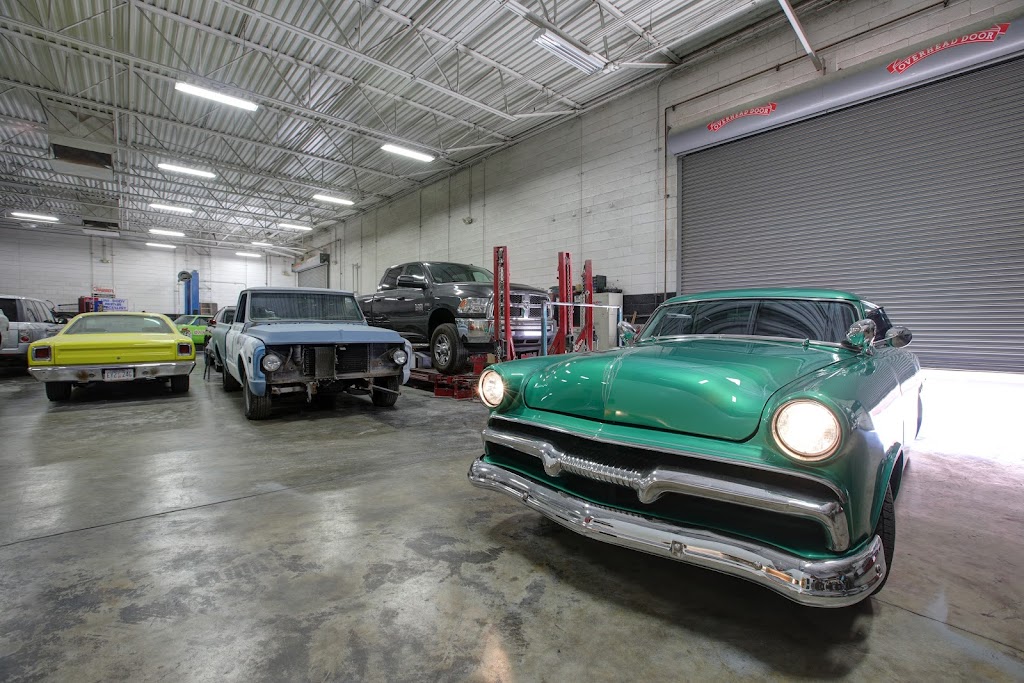 Classic Gold Auto Centre | 317 S Rockford Dr, Tempe, AZ 85281, USA | Phone: (480) 967-2521