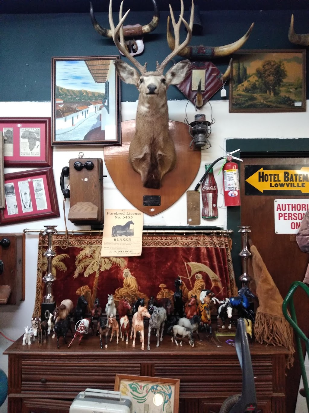 TRADER MIKES ANTIQUES | 2838 NW 10th St, Oklahoma City, OK 73107, USA | Phone: (719) 510-6445