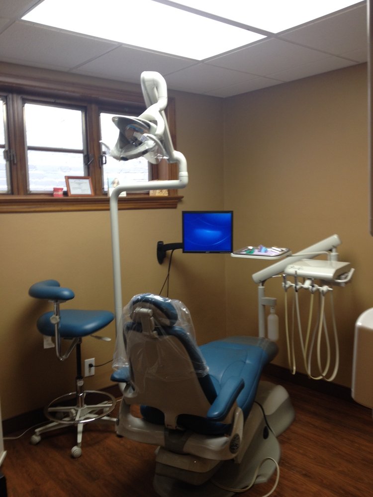 Jason Allen, DMD Watson Family Dental | 3707 Watson Rd, St. Louis, MO 63109, USA | Phone: (314) 645-6400