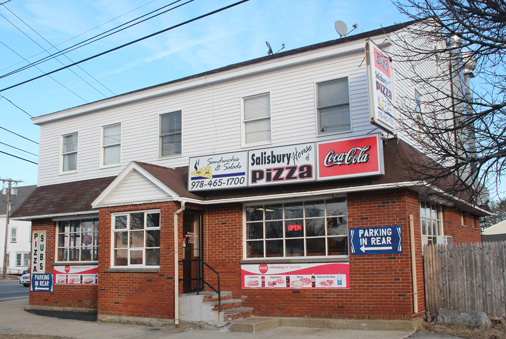 Salisbury House of Pizza | 2 Beach Rd, Salisbury, MA 01952, USA | Phone: (978) 465-1700