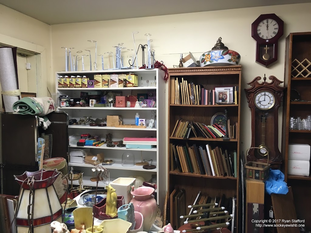 Lazy Dog Antiques & Collectibles | 1340 Rudakof Cir, Anchorage, AK 99508, USA | Phone: (907) 276-8551