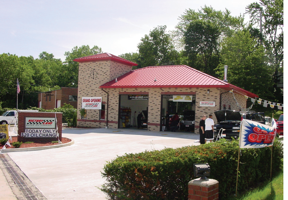 Victory Lane Quick Oil Change | 4300 Monticello Blvd, South Euclid, OH 44121, USA | Phone: (216) 291-0609