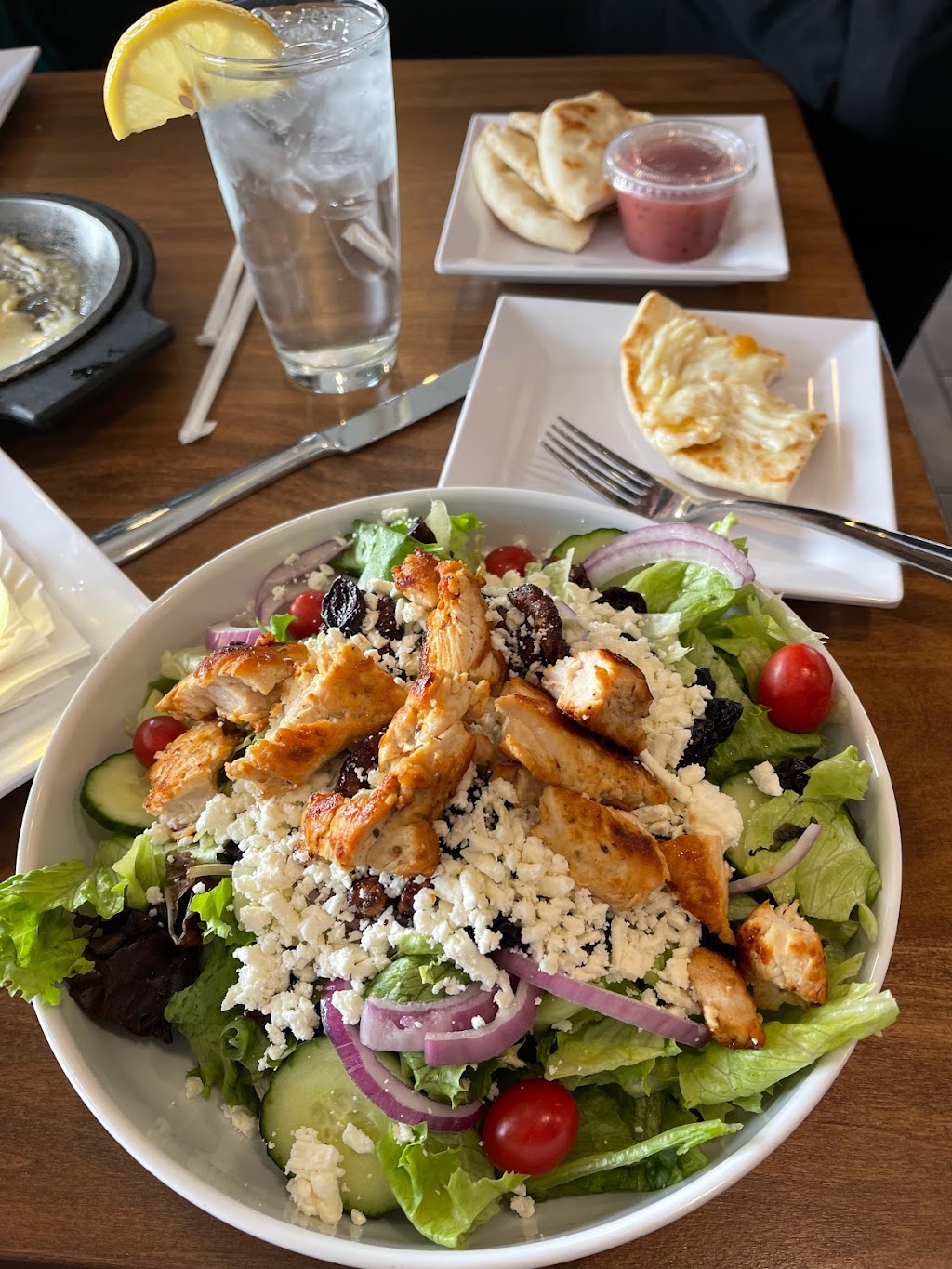 The Corner House | 55100 Shelby Rd, Shelby Township, MI 48316, USA | Phone: (248) 413-5881