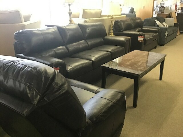 Webbs Furniture | 230 E Main St, Gas City, IN 46933, USA | Phone: (765) 674-3595