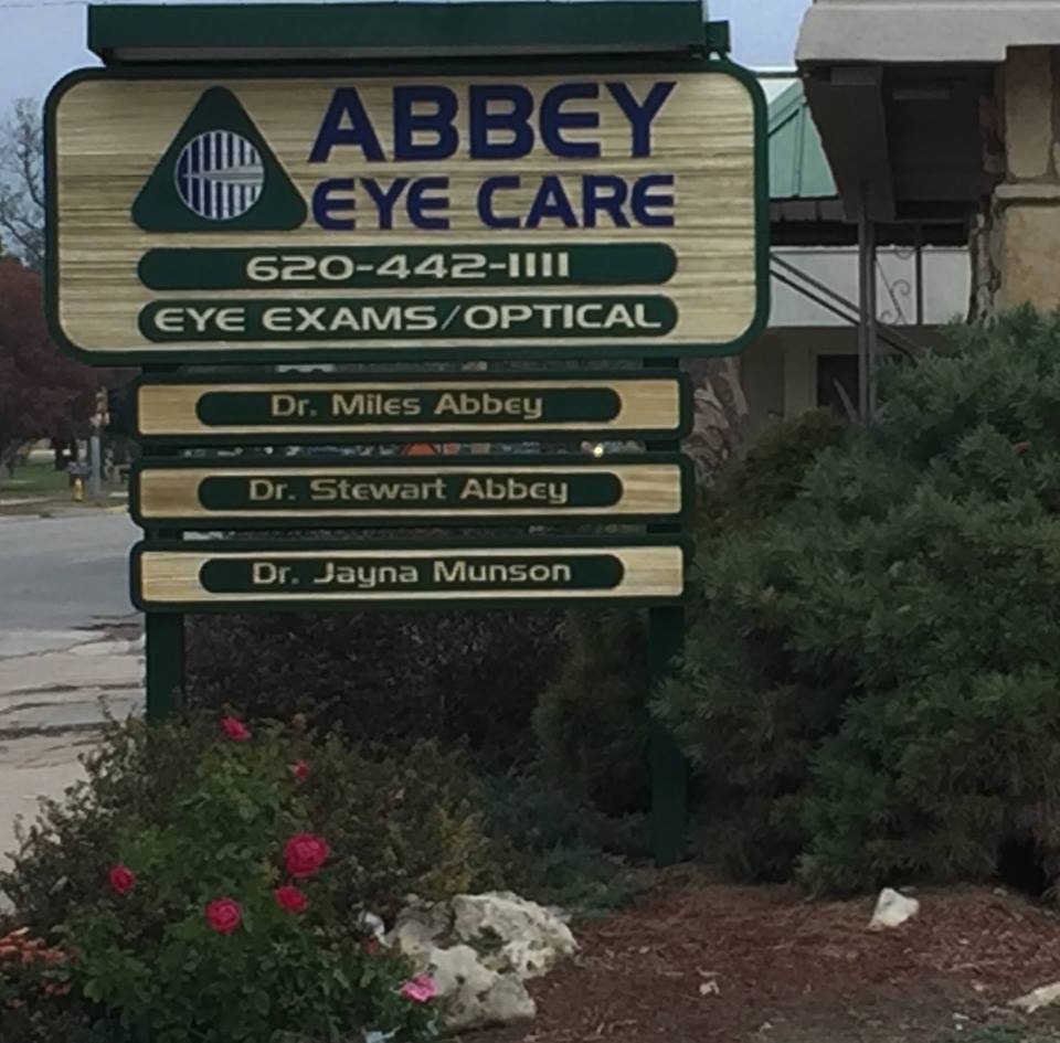 Abbey Eye Care | 520 N Summit St, Arkansas City, KS 67005, USA | Phone: (620) 442-1111
