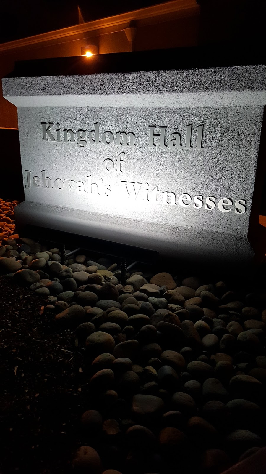 Kingdom Hall of Jehovahs Witnesses | 7430 Gilbert Rd, Oakdale, CA 95361, USA | Phone: (209) 847-7729