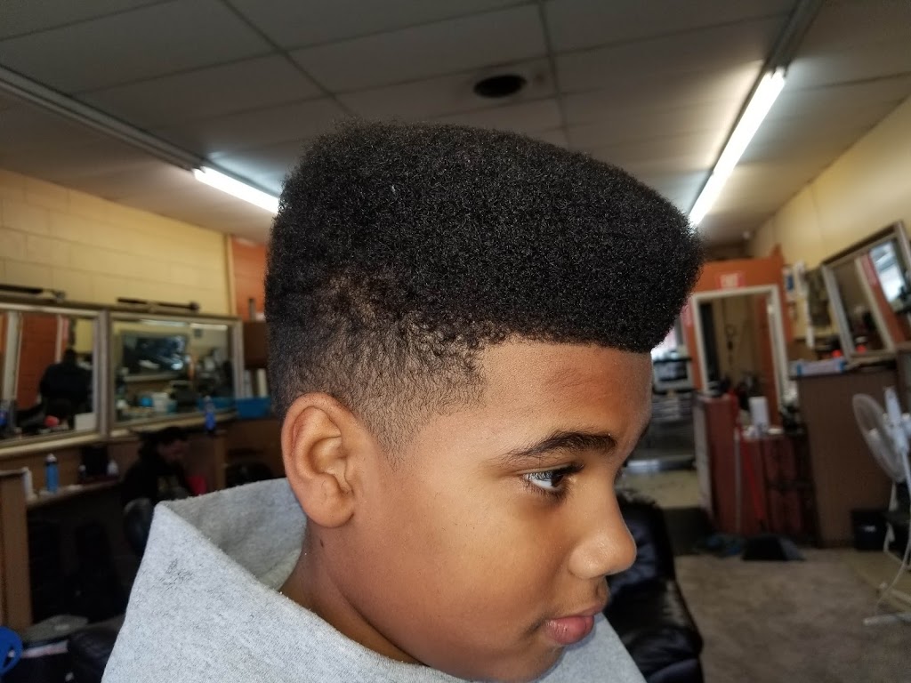 Exquisite Cutz | 9223 Wayne Rd, Romulus, MI 48174, USA | Phone: (734) 992-3630