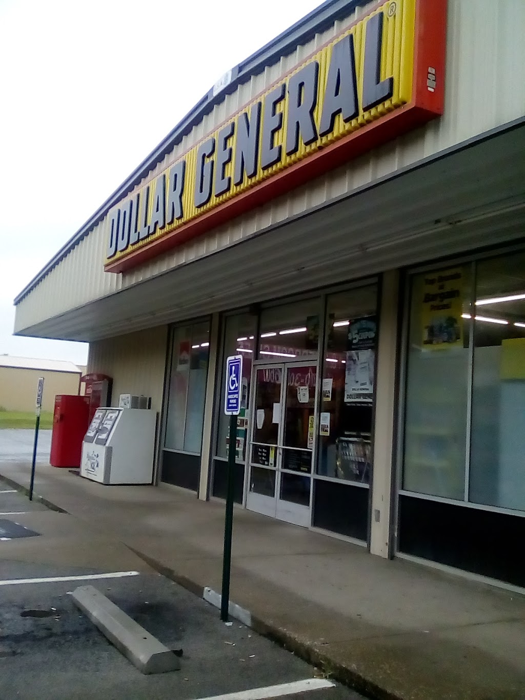 Dollar General | 830 Dixie Hwy, Muldraugh, KY 40155, USA | Phone: (502) 622-7675