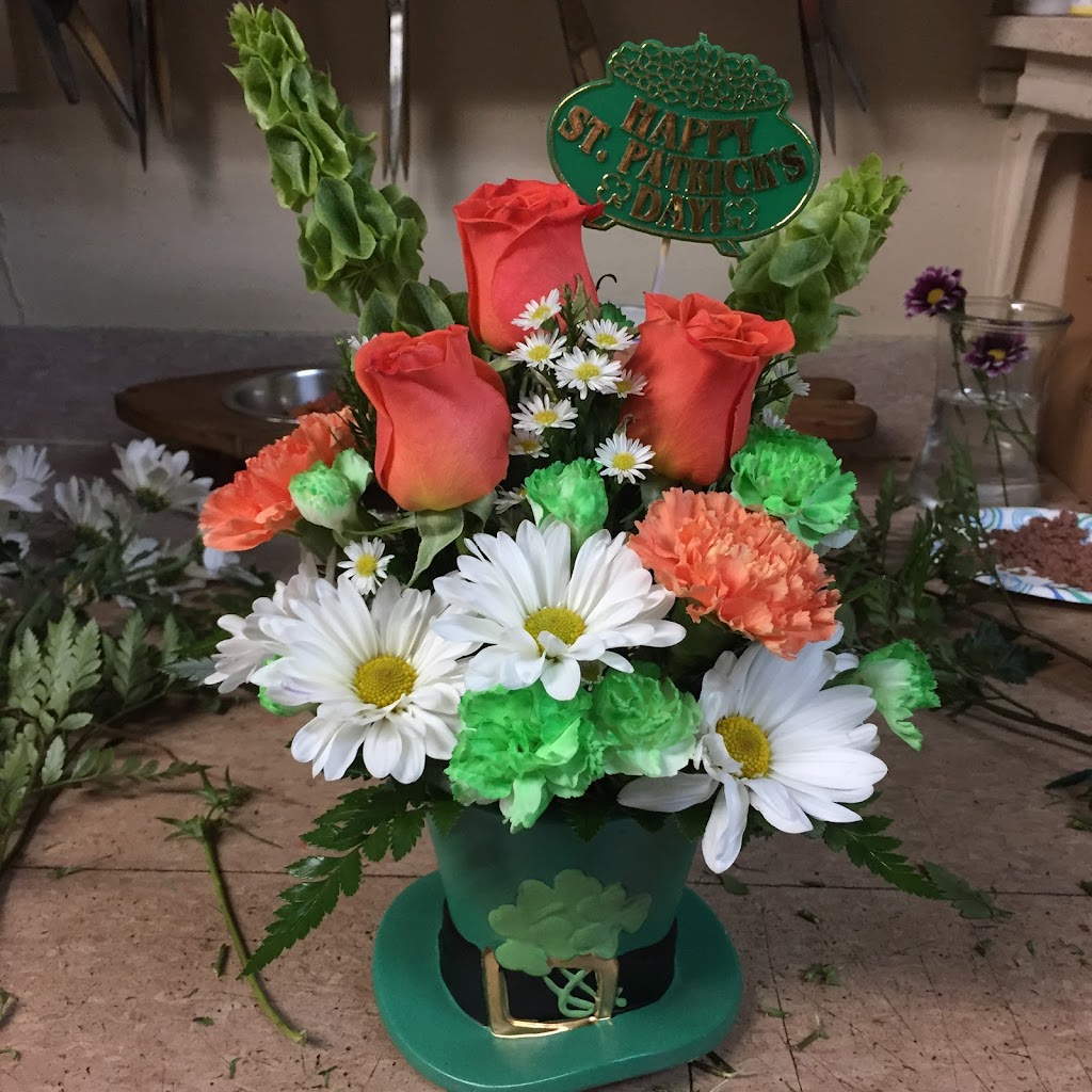 Levittown Florist & Flowers by Phil | 2728 Hempstead Tpke, Levittown, NY 11756, USA | Phone: (516) 796-5151