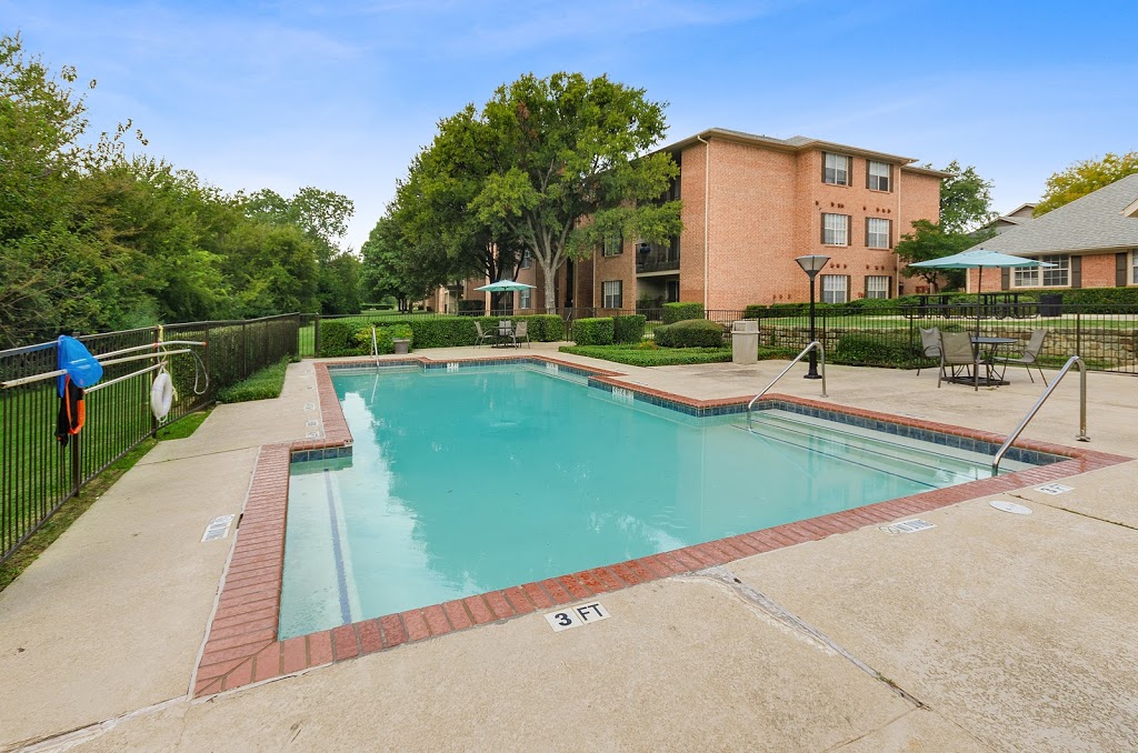 Valley Ridge Apartments | 1000 Valley Ridge Blvd, Lewisville, TX 75077, USA | Phone: (972) 219-5500