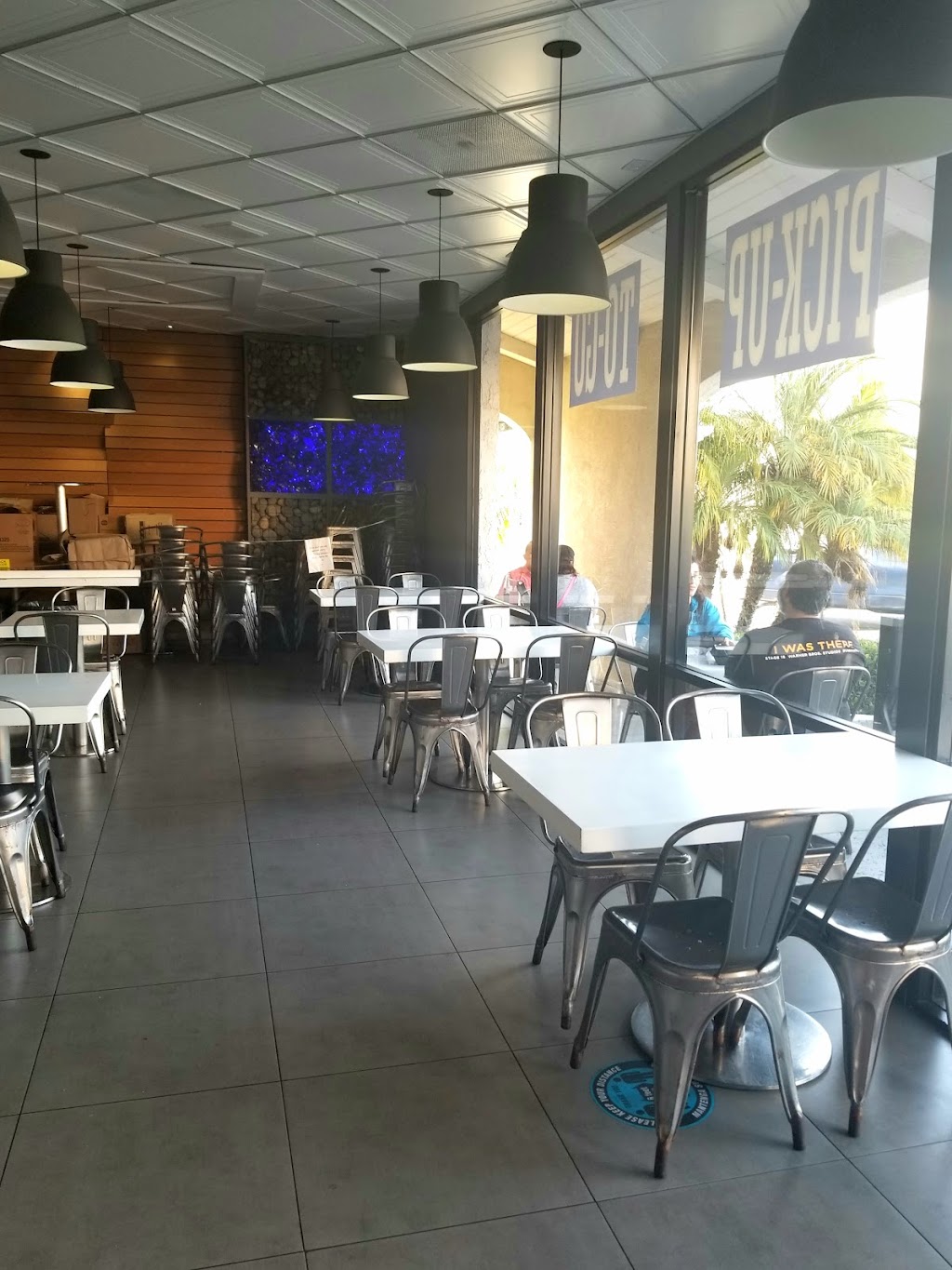 BlueSalt Fish Grill | 23215 Hawthorne Blvd, Torrance, CA 90505, USA | Phone: (424) 383-1769