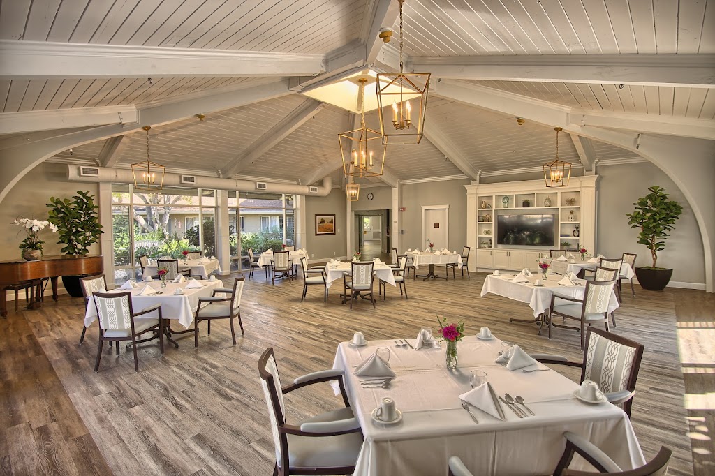 The Villas at Saratoga | 20400 Saratoga-Los Gatos Rd, Saratoga, CA 95070, USA | Phone: (408) 741-2950