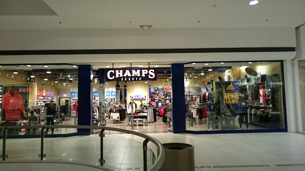 Champs Sports | 2209 Newpark Mall, Newark, CA 94560 | Phone: (510) 797-5750