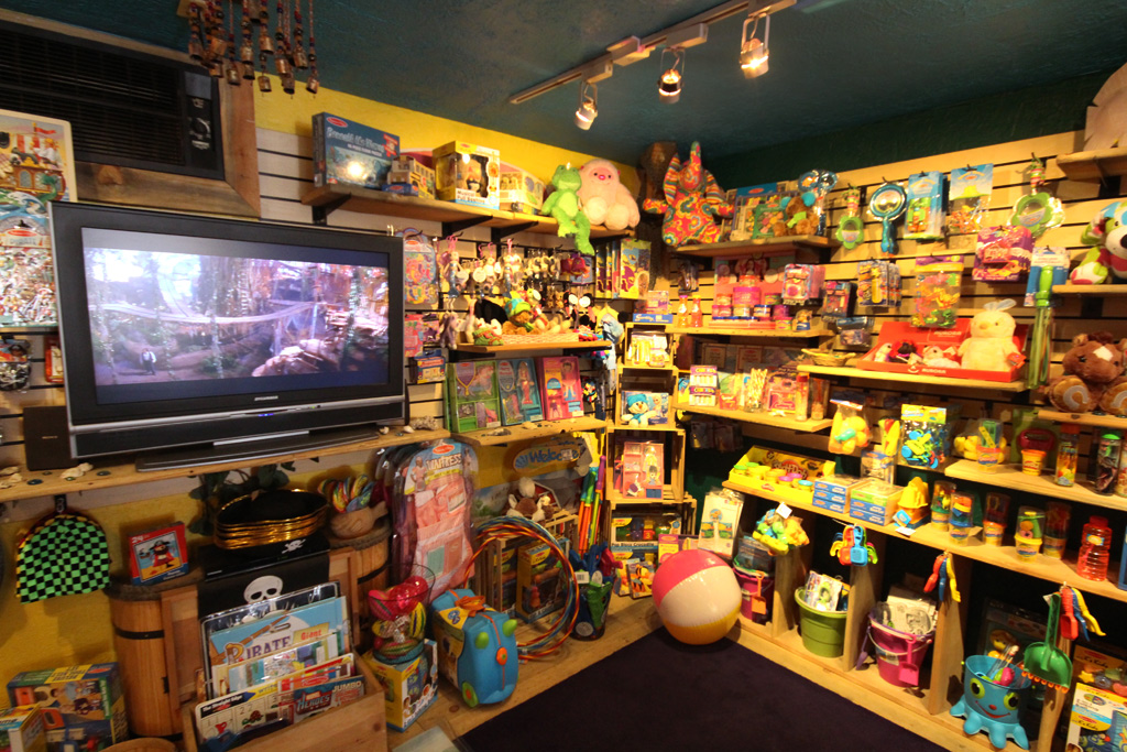 The Toy Galley | 40804 Village Dr, Big Bear Lake, CA 92315, USA | Phone: (909) 866-0084