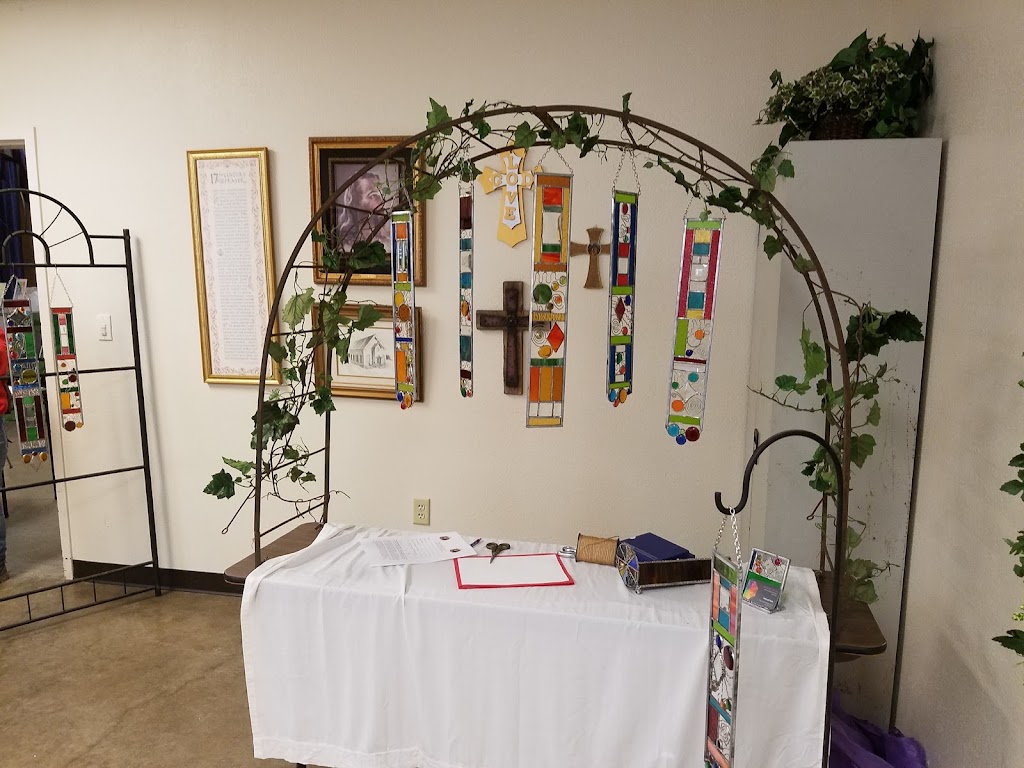 La Vernia United Methodist Church | 210 Bluebonnet Rd, La Vernia, TX 78121, USA | Phone: (830) 779-2621
