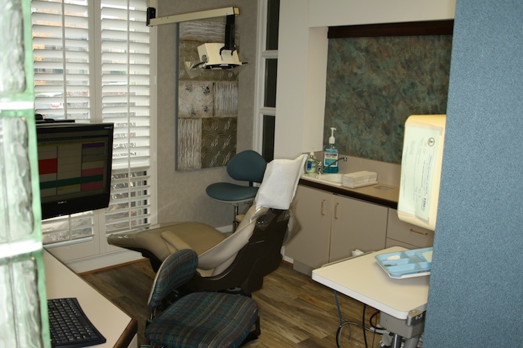 Joseph P. Cavallo, DDS, MAGD | 12502-A Lake Ridge Dr, Woodbridge, VA 22192, USA | Phone: (703) 490-5888