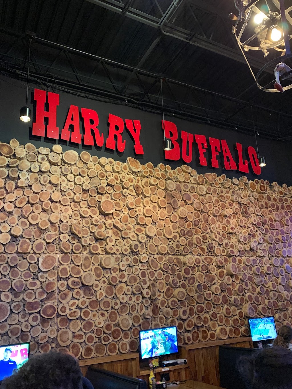 Harry Buffalo Highland | 5604 Wilson Mills Rd, Highland Heights, OH 44143 | Phone: (440) 459-1356