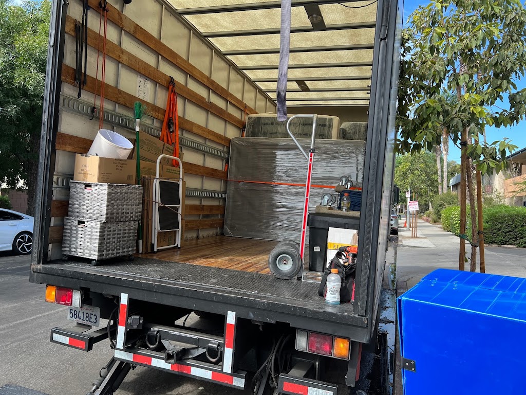 Affordable Moving Company | 5417 Russell Ave Ste 6, Los Angeles, CA 90027, USA | Phone: (213) 302-7333