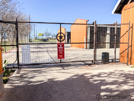 Hallmark Boarding Kennels | 310 W 45th St N, Wichita, KS 67204, USA | Phone: (316) 838-6683