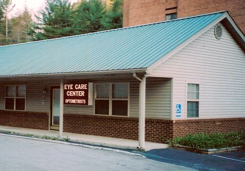 Eye Care Center | 830 Main St, McKee, KY 40447, USA | Phone: (606) 287-8477