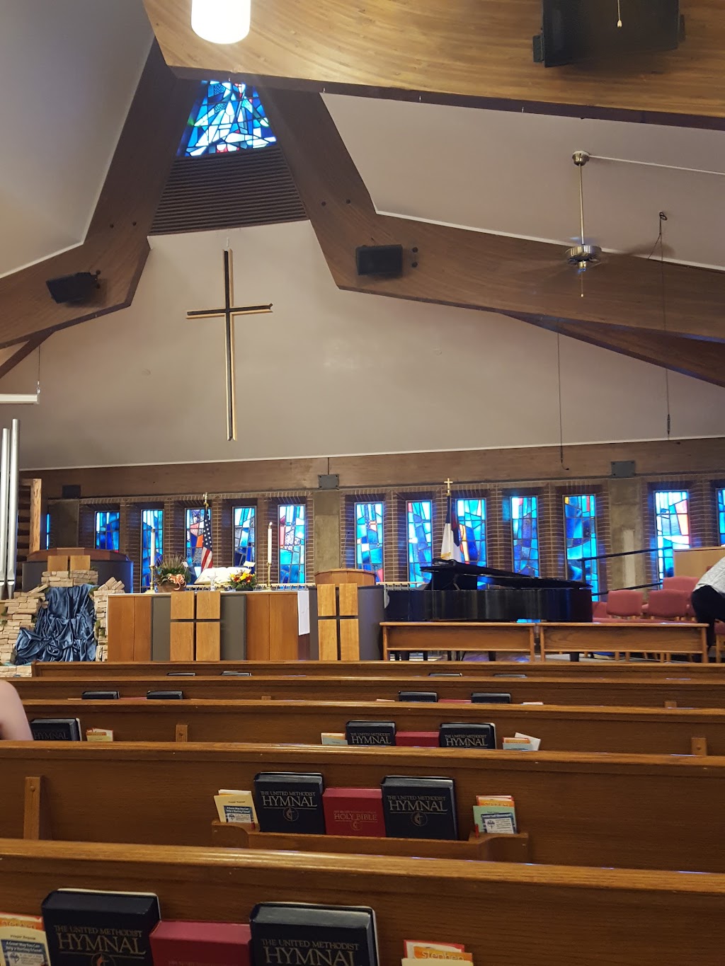 Applewood Valley United Methodist Church | 2035 Ellis St, Golden, CO 80401, USA | Phone: (303) 279-2162