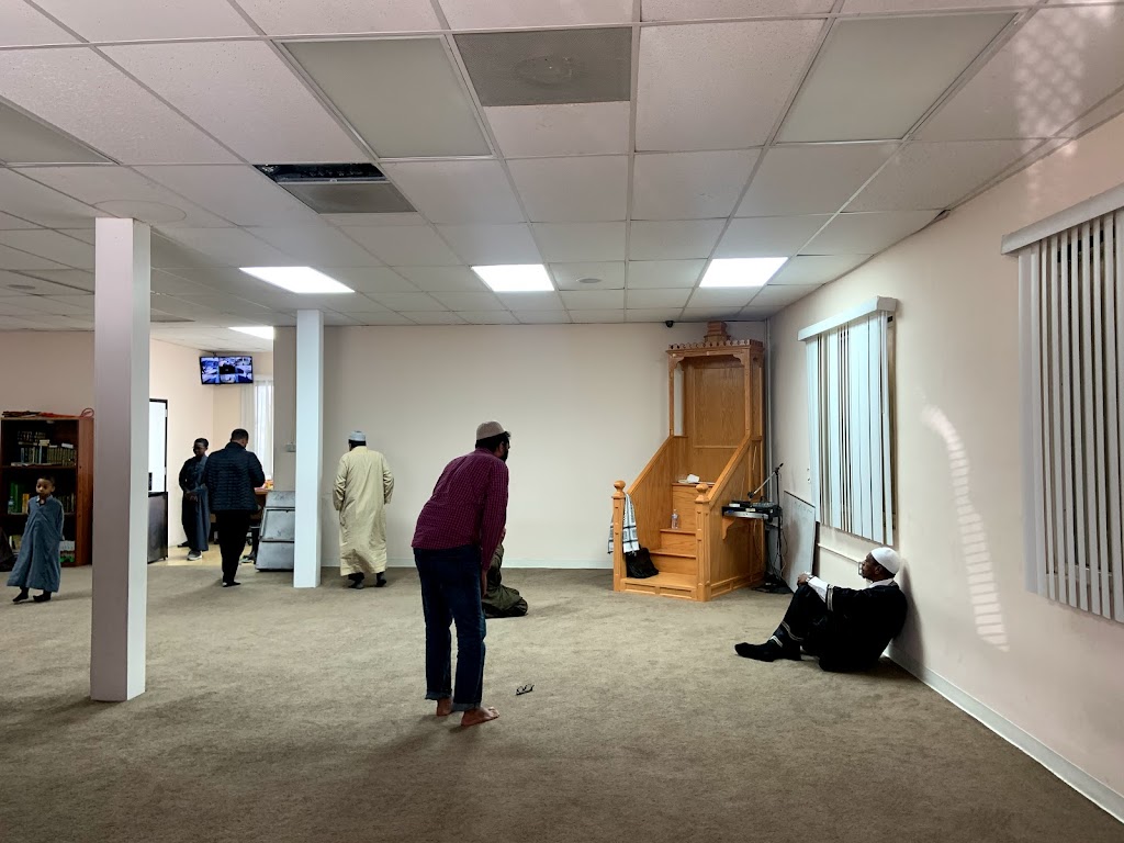 Masjid Al-Rashid | 2212 E Compton Blvd, Compton, CA 90221, USA | Phone: (310) 537-3146