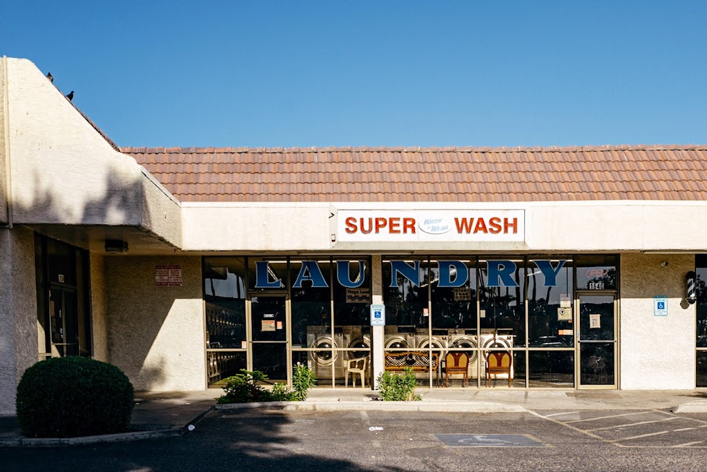 Super Wash Laundromat | 1640 N Scottsdale Rd, Tempe, AZ 85281, USA | Phone: (415) 960-9503