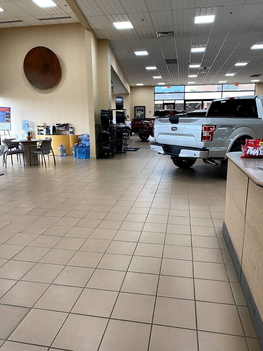 Rodman Ford Sales Inc | 45 Washington St, Foxborough, MA 02035, USA | Phone: (508) 543-3333