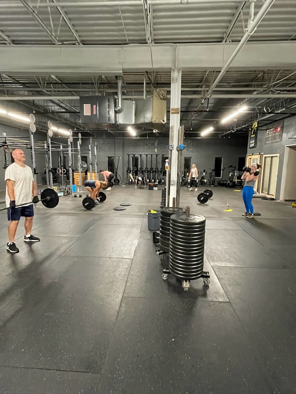 CrossFit Blue Moon | W227 N6193 Sussex Road North Unit, Sussex, WI 53089, USA | Phone: (414) 246-0460