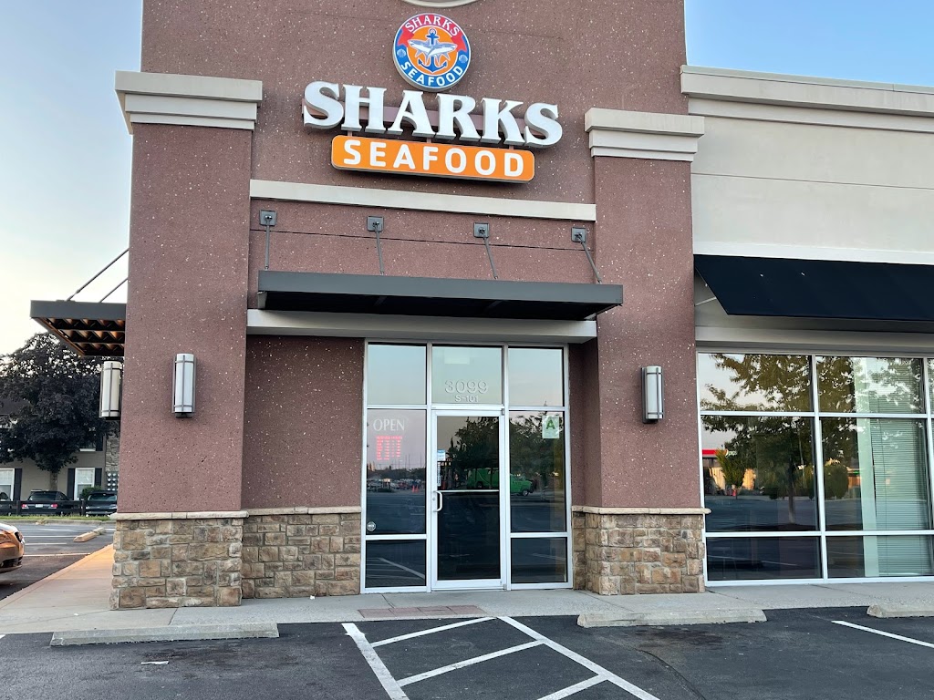 Sharks Seafood | 3099 Breckenridge Ln Suite 101, Louisville, KY 40220, USA | Phone: (502) 450-5775