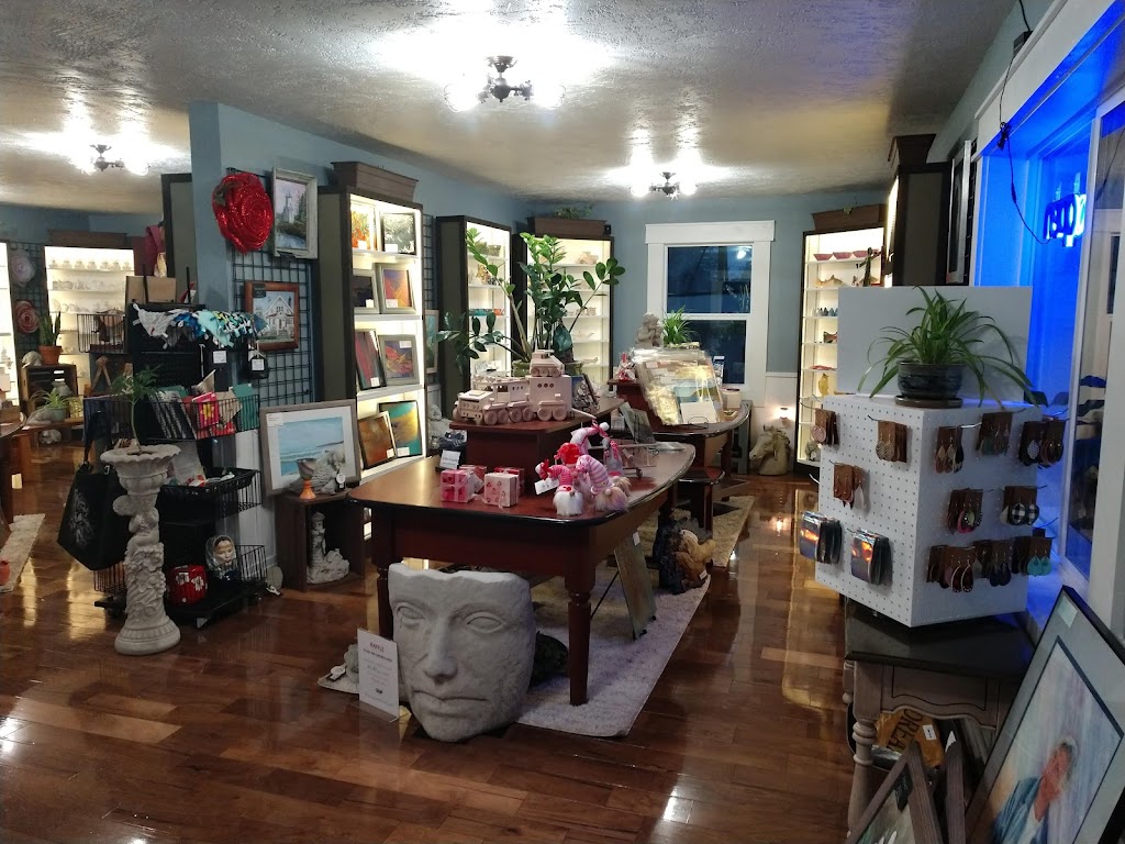 The Real Deahl Gift Store | 254 N Columbia River Hwy, St Helens, OR 97051, USA | Phone: (971) 303-2033