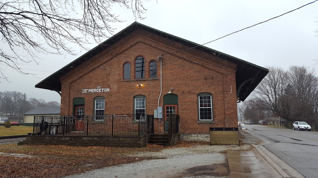 The Old Train Depot | 115 E Market St, Pierceton, IN 46562, USA | Phone: (574) 594-2090