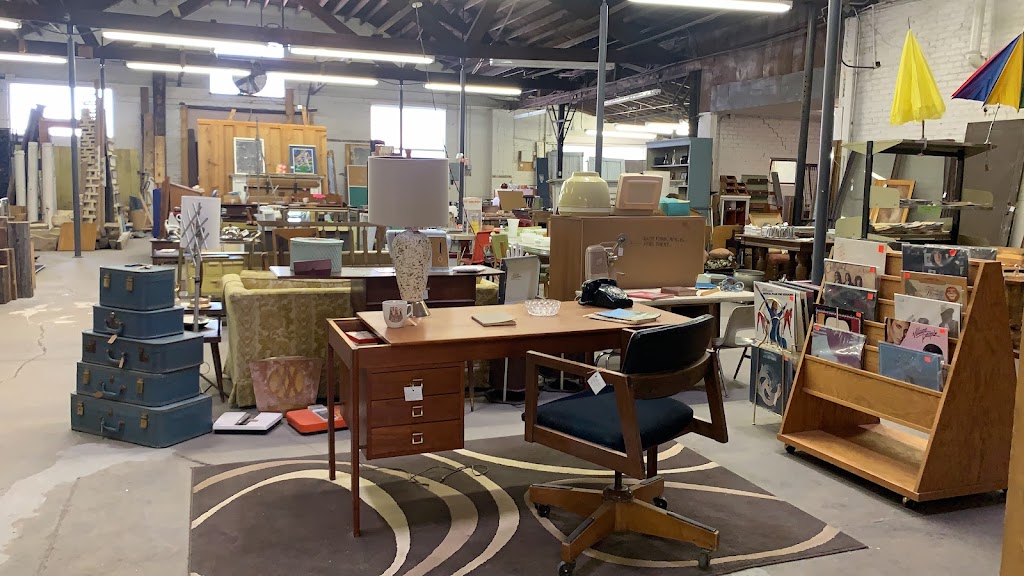 Salvage, Antiques, Vintage, Etc. | 208 W Main St, Florence, CO 81226, USA | Phone: (719) 821-3263