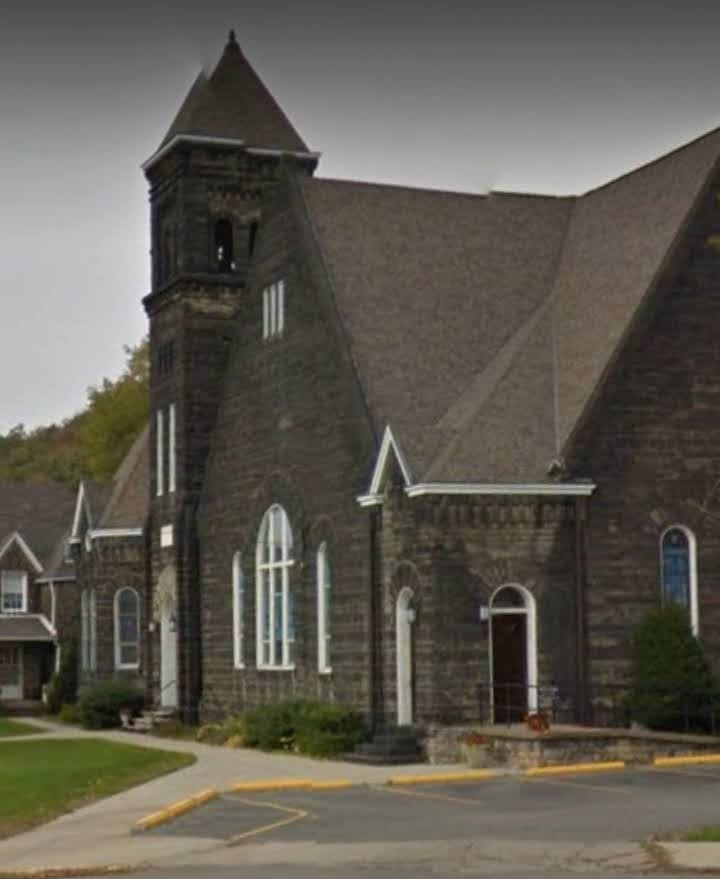 First Presbyterian Church | 200 S Ct St, New Cumberland, WV 26047, USA | Phone: (304) 564-4141