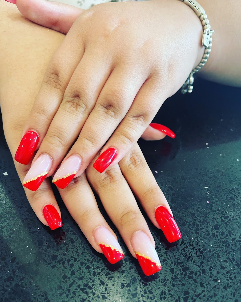 Only U Nail & Spa | 1880 Pleasantville Rd, Briarcliff Manor, NY 10510, USA | Phone: (914) 502-0780