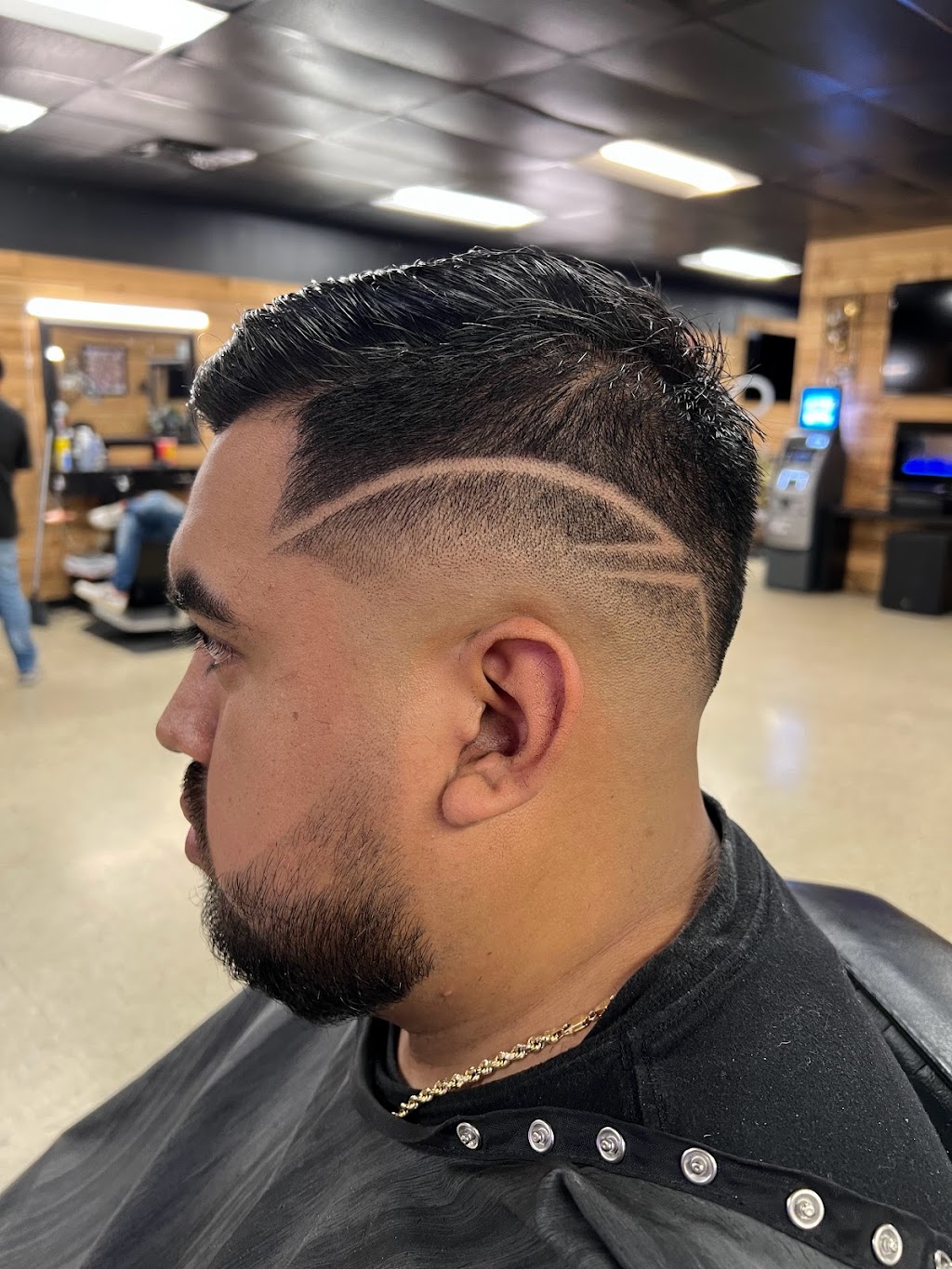 El Barber Shop | 221 S Belt Line Rd, Irving, TX 75060, USA | Phone: (469) 223-7226