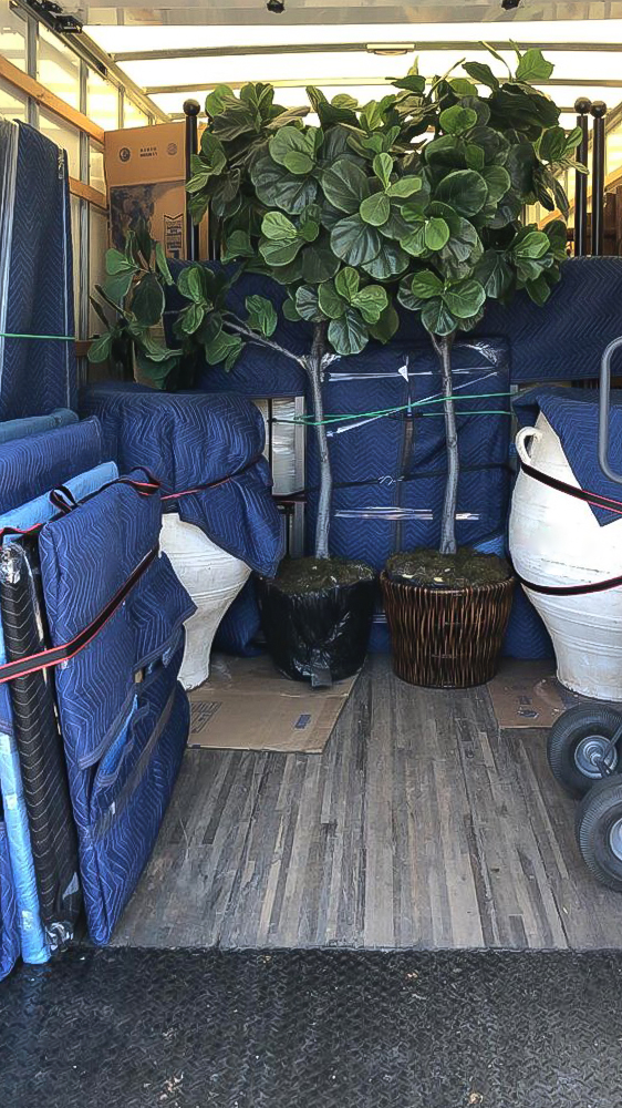 AFD MOVERS INC | 1700 E Garry Ave, Santa Ana, CA 92705, USA | Phone: (949) 471-0091