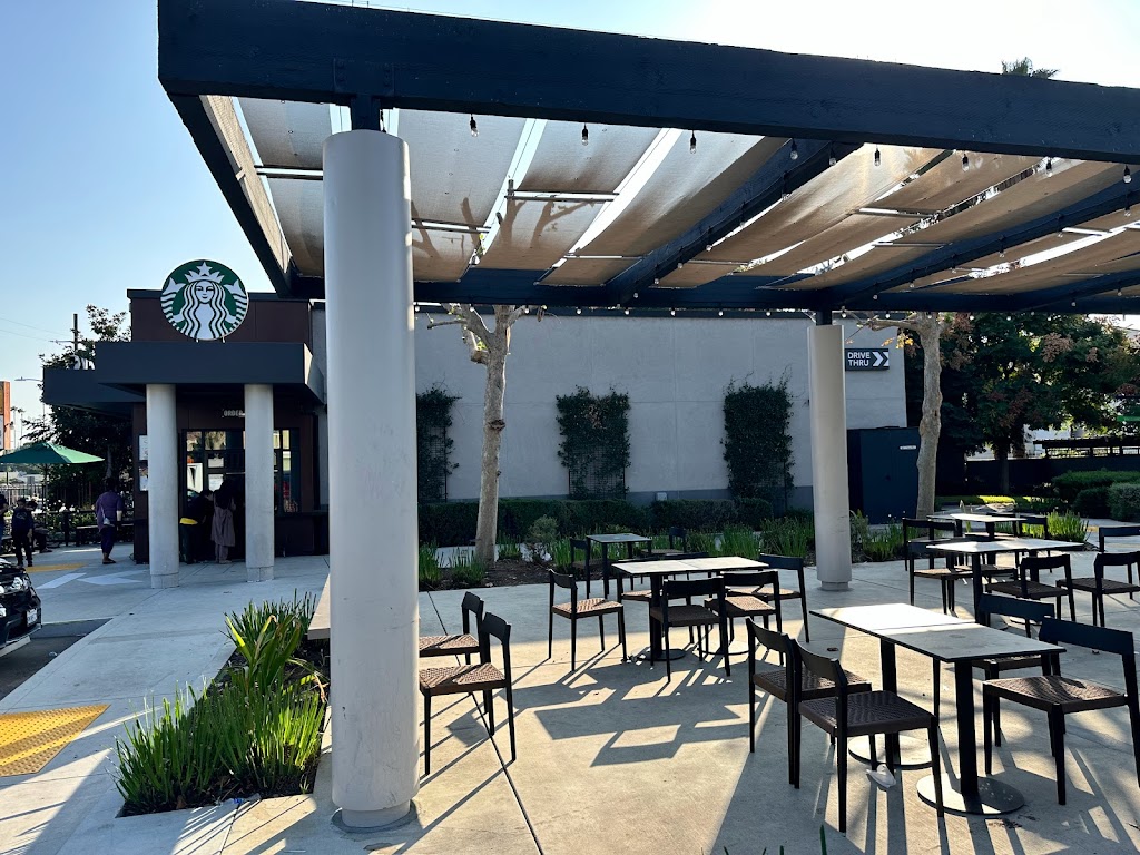 Starbucks | 1801 S Brand Blvd, Glendale, CA 91204, USA | Phone: (818) 507-8070