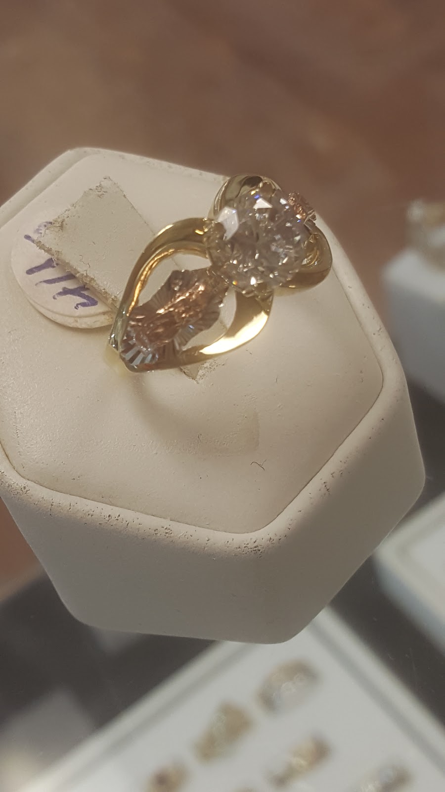 Gold Impressions Jewelry | 45460 Van Dyke Ave, Utica, MI 48317, USA | Phone: (586) 799-4179
