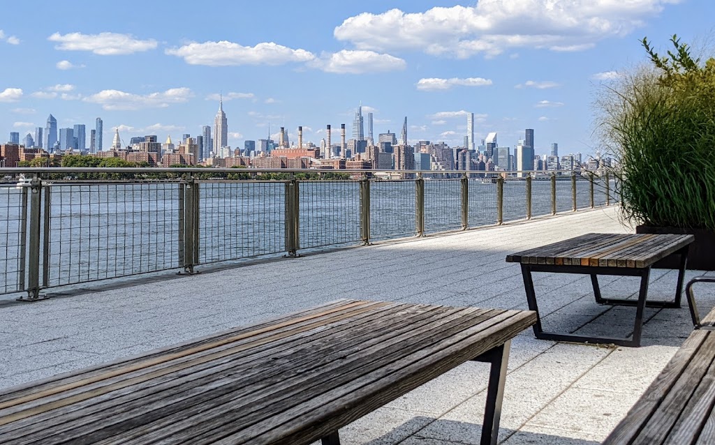 Domino Park | 15 River St, Brooklyn, NY 11249, USA | Phone: (212) 484-2700