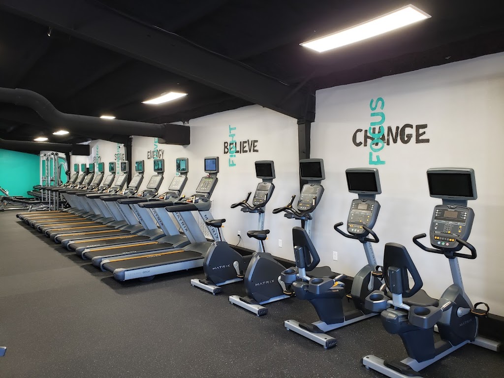 HT Fitness | 181 TX-21, Cedar Creek, TX 78612, USA | Phone: (512) 985-6500