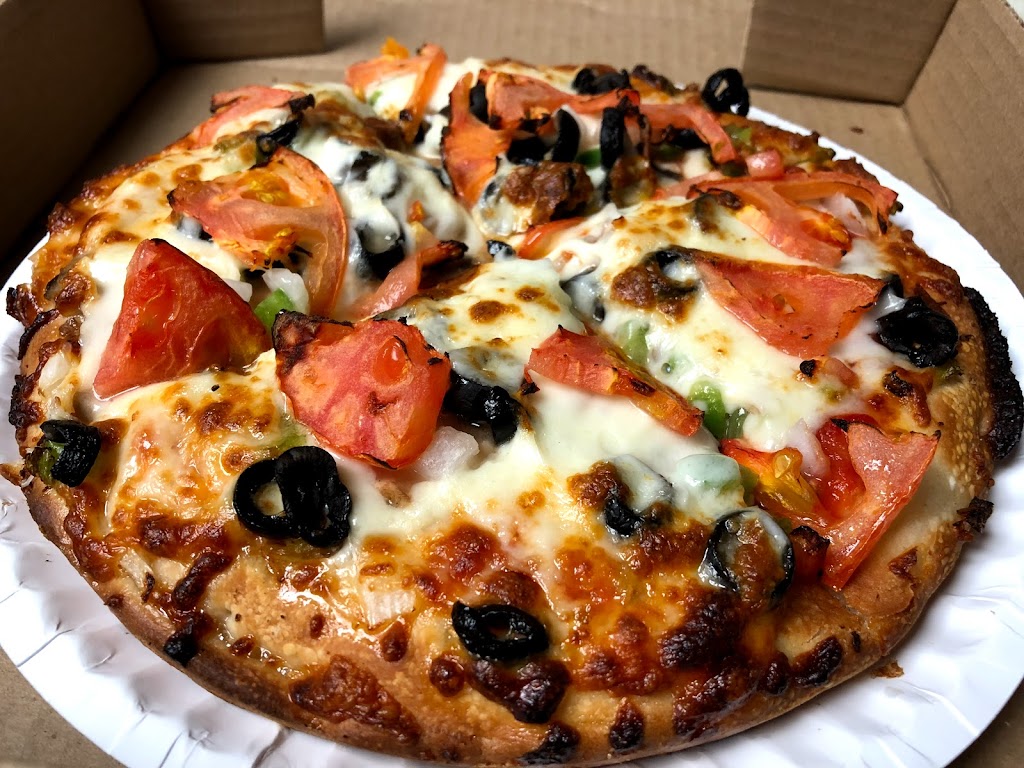 B.C.s Pizza | 1226 Fort St, Lincoln Park, MI 48146, USA | Phone: (313) 388-3888