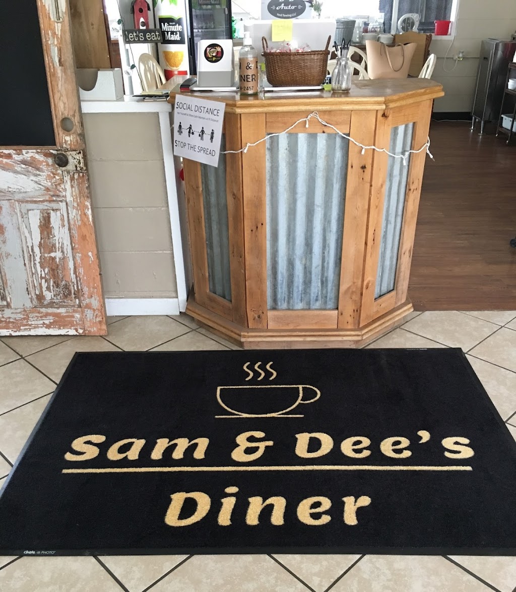 Sam and Dees | 1670 US-40, Clayton, IN 46118, USA | Phone: (317) 539-2457