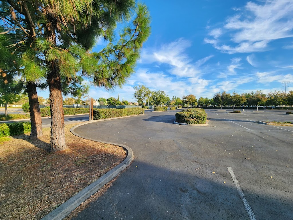 7029 Indian Ln Parking | 7029 Indian Ln, Sacramento, CA 95822, USA | Phone: (916) 321-2800