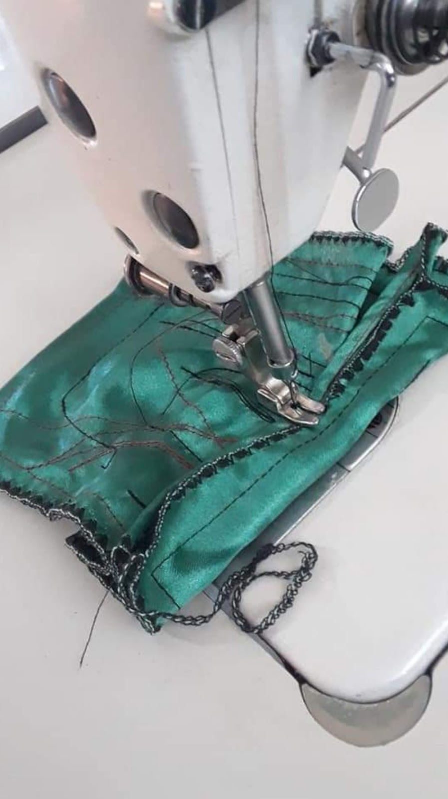 Taller de costura mary | San Francisco, Av. de las Palmas 67, 22164 Tijuana, B.C., Mexico | Phone: 661 108 4073